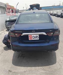 نيسان ماكسيما